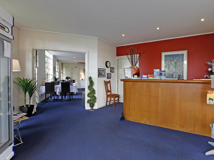 Public Area 2, Greensborough Motel, Melbourne