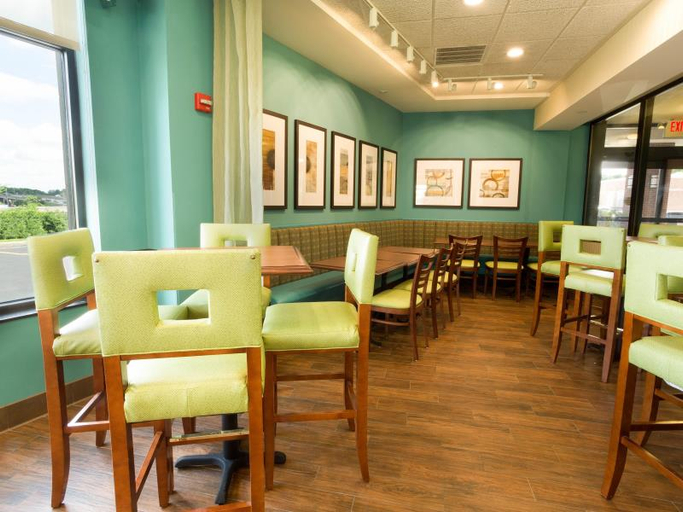 Food & Drinks 4, Drury Inn & Suites St Louis Southwest, Saint Louis