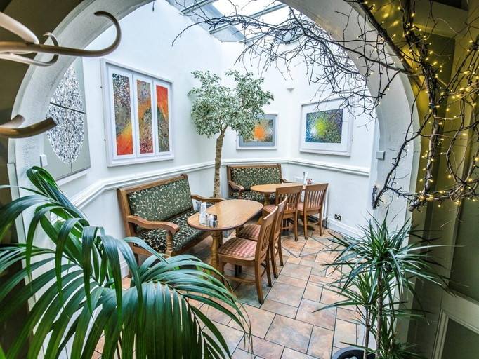 Public Area 2, Mc Kevitts Village Hotel