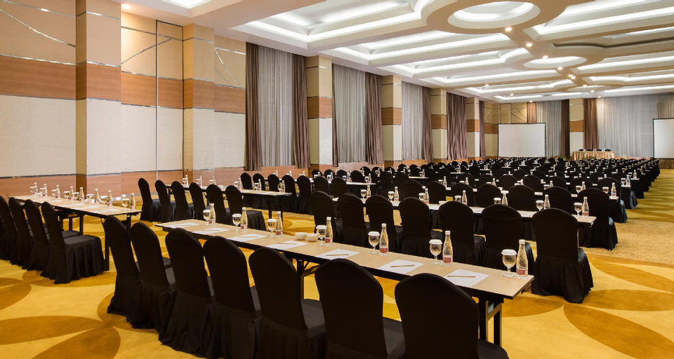 Business Facilities