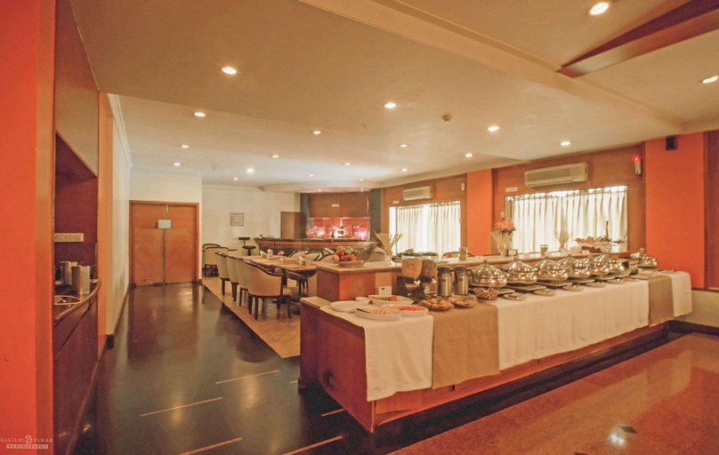 Food & Drinks 5, Quality Inn Regency, Nashik
