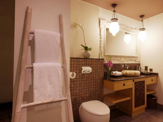 Bathroom 2, Kejora Suites, Denpasar