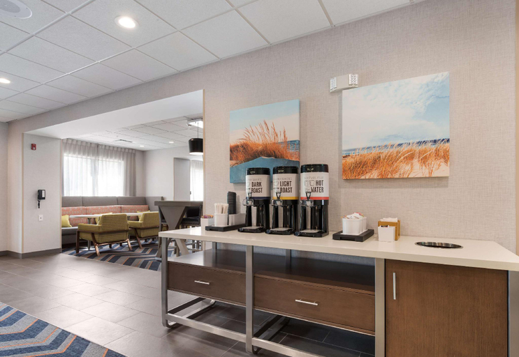 Food & Drinks 5, Hampton Inn By Hilton Niles, Mi, Berrien
