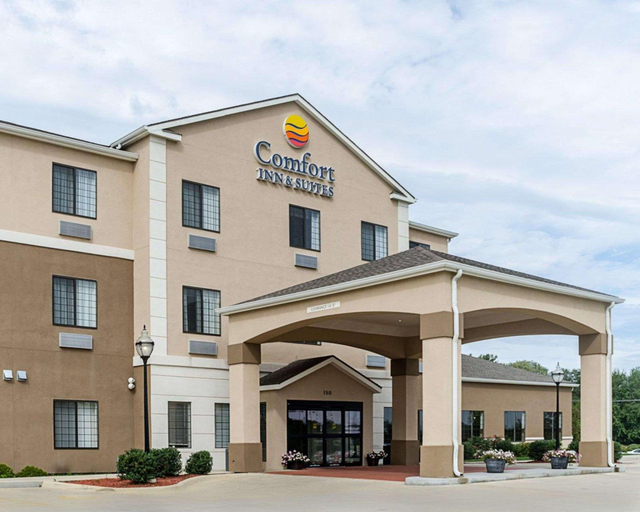 Exterior & Views 2, Comfort Inn & Suites Lawrence - University Area, Douglas