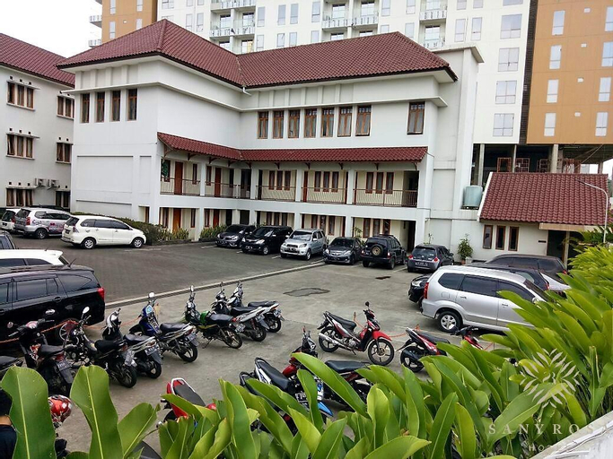 Public Area 21