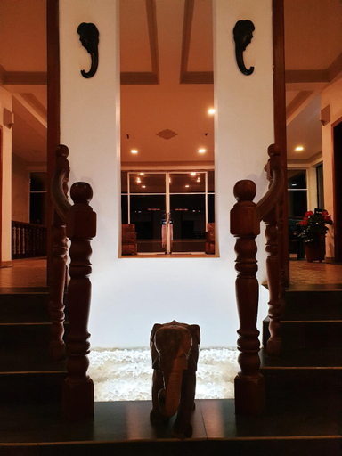 Public Area 2, Oasey Beach Hotel, Bentota