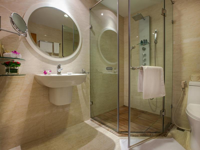 Bathroom 2, La Storia Ruby Hotel, Hoàn Kiếm