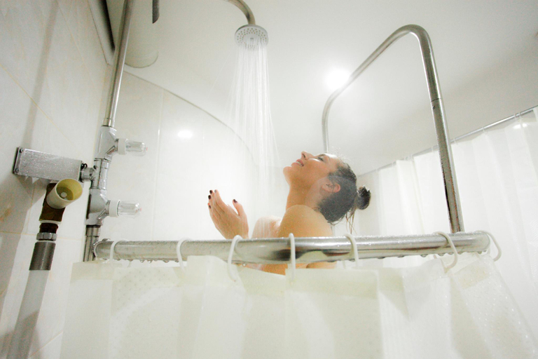 Bathroom 4, Borjomi Palace Spa Hotel Resort, Borjomi