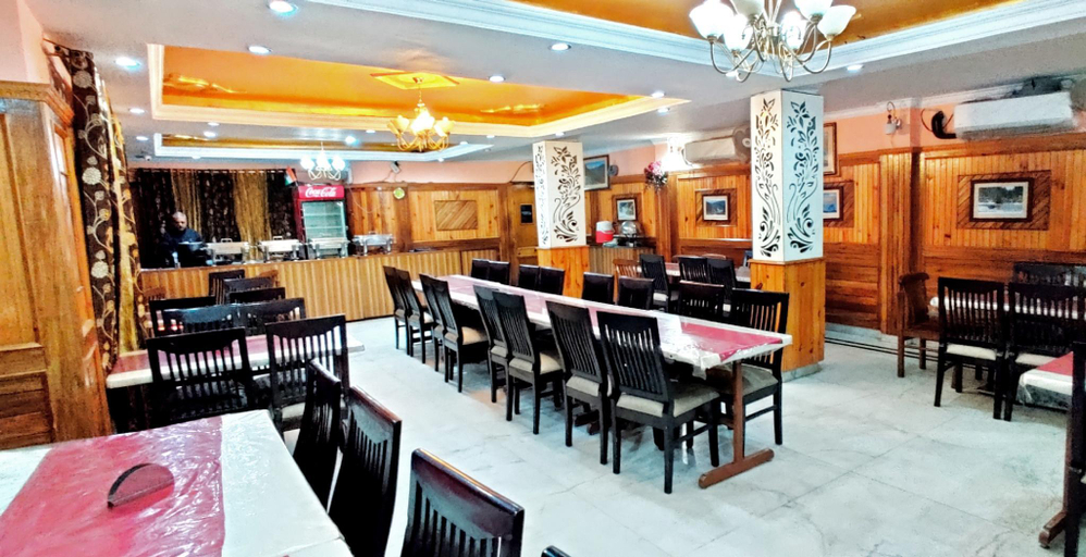 Food & Drinks 3, Dalhousie Heights, Chamba