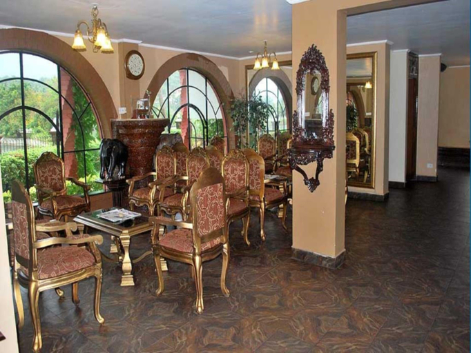 Public Area 2, Resorte Marinha Dourada, North Goa