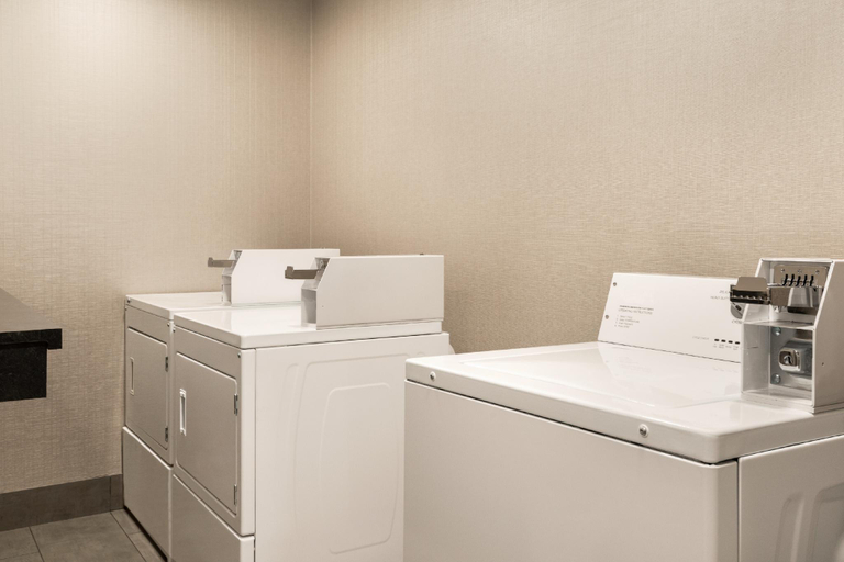 Others 5, Canalta Airdrie, Division No. 6