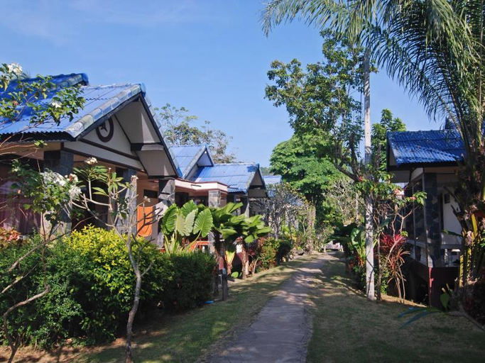 Exterior & Views 1, Lanta Nature Beach Resort, Ko Lanta