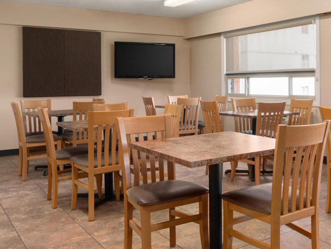 Food & Drinks 5, Best Western Prince George Downtown, Fraser-Fort George
