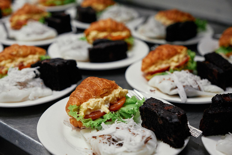 Food & Drinks 5, Winner Inn, Yangon