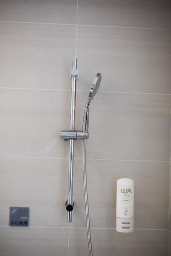 Bathroom 3, Holiday Inn Express Emei Mountain By IHG, Leshan