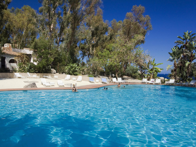 Sport & Beauty 2, Arbatax Park Resort Cottage, Ogliastra