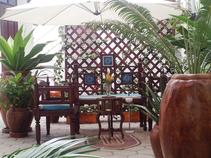 Public Area 4, Maru Maru Hotel, Mjini