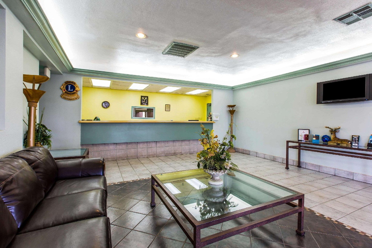 Public Area 2, Travelodge by Wyndham Imperial/El Centro, Imperial