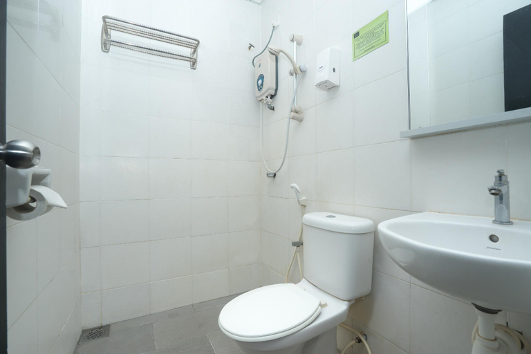 Bathroom 4, Capital O Ridel Hotel Kota Bharu, Kota Bharu