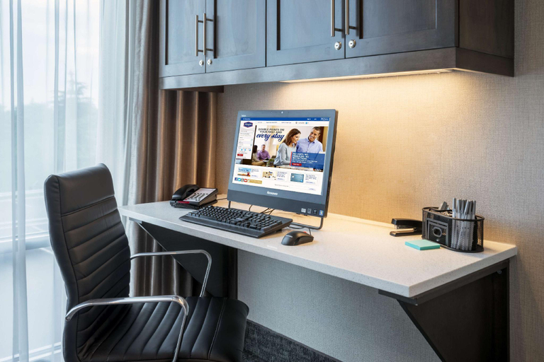 Others 4, Hampton Inn Oxford, Oxford