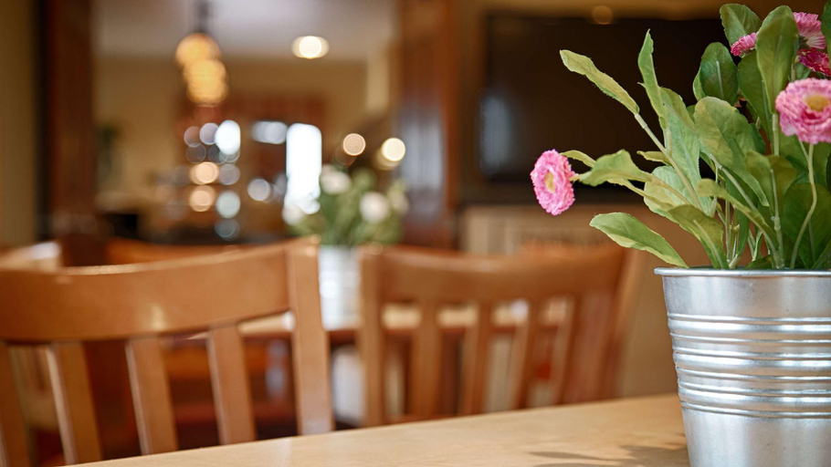 Others 4, Quality Inn & Suites Detroit Lakes, Becker
