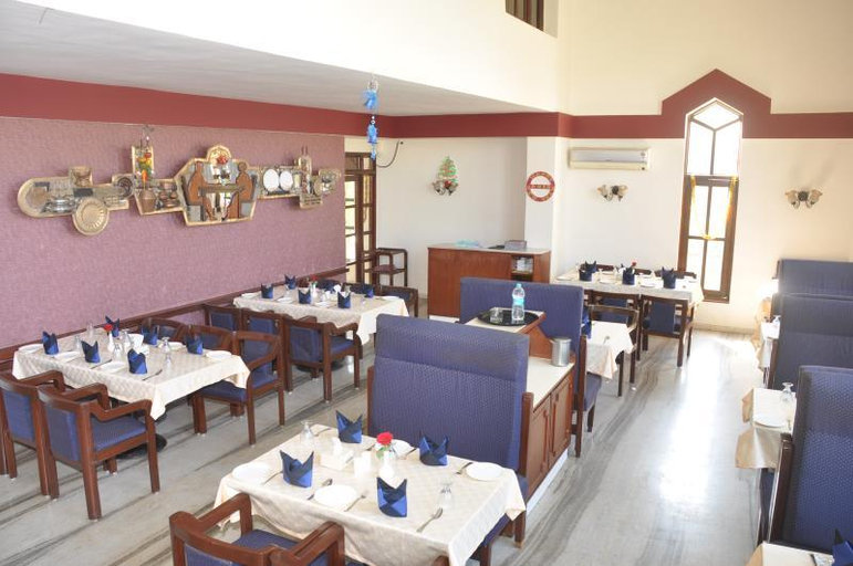 Food & Drinks 4, Valvan Village Resort, Pune