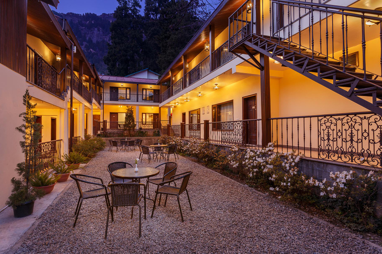 Exterior & Views 1, The Earl's Court Nainital by Leisure Hotels , Nainital