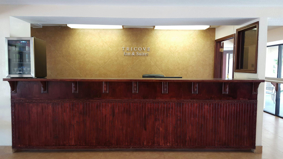 Public Area 2, Tricove Inn & Suites, Duval