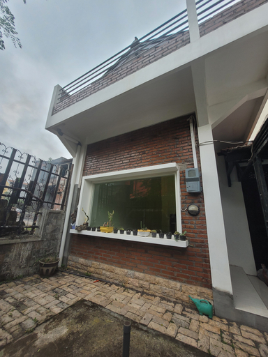 Others 3, Omah Boto Guest House, Malang