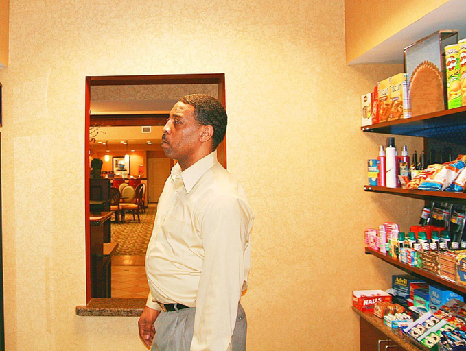 Food & Drinks 5, Hampton Inn & Suites Florence-Downtown, Lauderdale