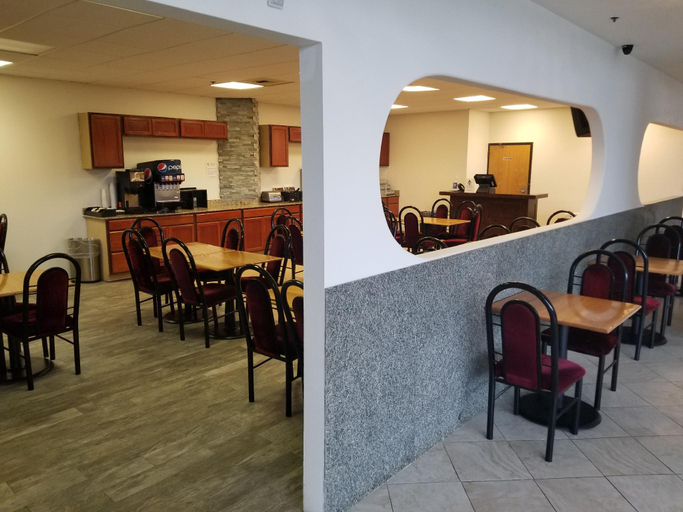 Food & Drinks 5, Alex Hotel & Suites, Anchorage
