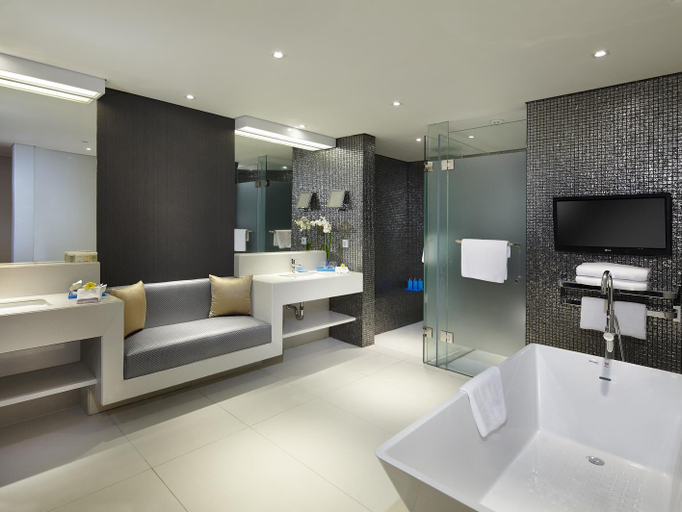 Bathroom 5, Double-Six Luxury Hotel Seminyak, Badung