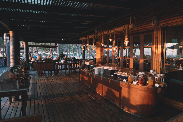 Food & Drinks 5, Regent – Chalet, Hua Hin, Cha-Am