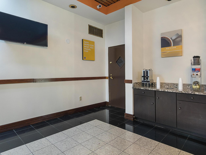 Public Area 3, Motel 6 Decatur, GA, DeKalb