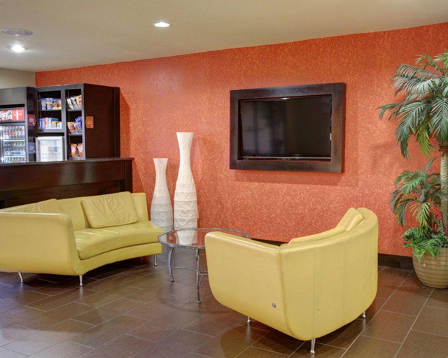 Public Area 2, Comfort Suites Georgetown, Williamson