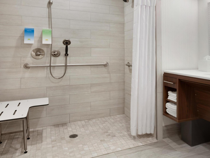 Bathroom 3, Home 2 Suites by Hilton West Monroe, Ouachita
