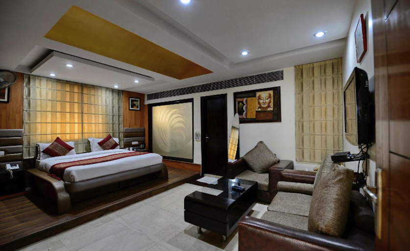 Others 5, Daanish Residency, West
