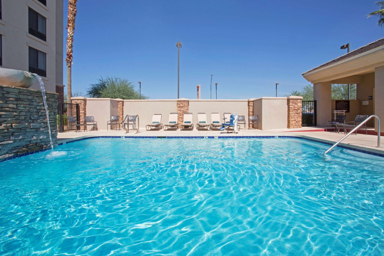 Sport & Beauty 5, Hilton Garden Inn Phoenix/Avondale, Maricopa