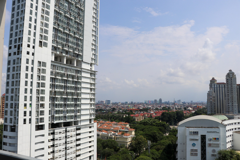 Exterior & Views 2, Elegant and Stylisth Studio at Apartment Springhill Terrace Residence By Travelio, Central Jakarta