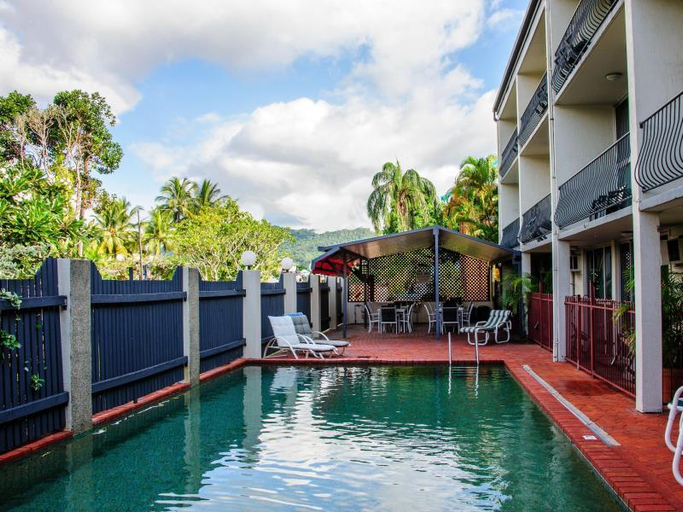 Sport & Beauty 2, Cairns Holiday Lodge, Cairns
