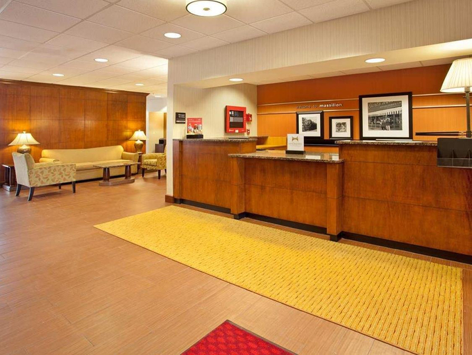 Public Area 2, Hampton Inn Massillon, Stark