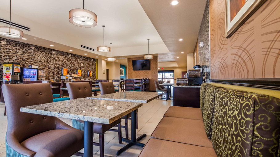 Food & Drinks, Best Western Plus Executive Residency Elk City, Beckham