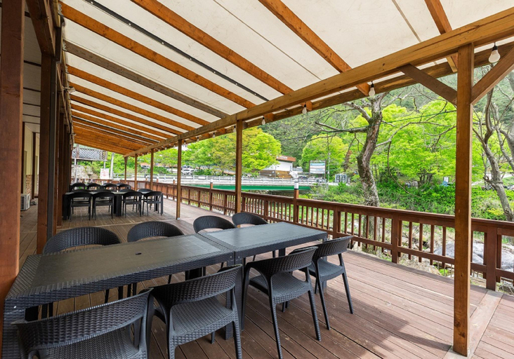Food & Drinks 5, Jirisan Parkview Pension, Gurye