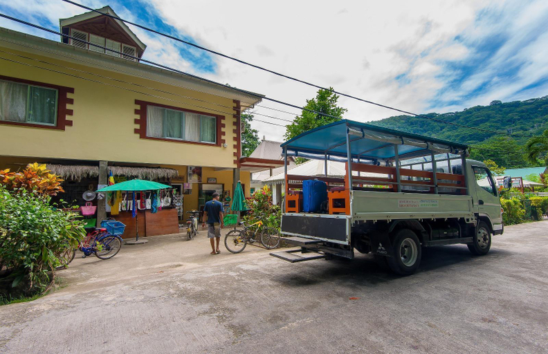 Exterior & Views 2, Zerof Guest House