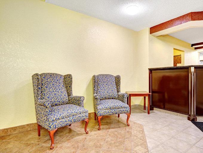Public Area 2, Days Inn by Wyndham Faribault, Rice