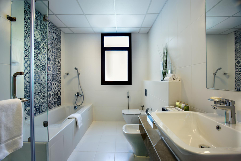 Bathroom 4, The Grove Resort Bahrain, Muharraq
