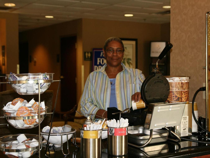 Food & Drinks 4, Spark By Hilton Lafayette, Lafayette