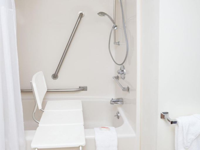 Bathroom 4, Super 8 by Wyndham Stevensville/St. Joseph, Berrien