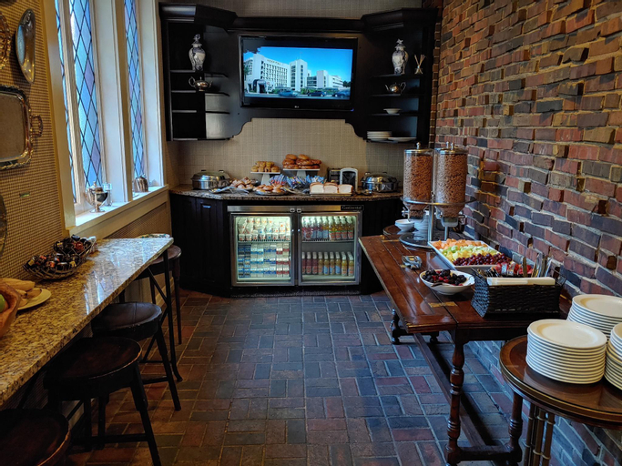 Public Area 4, The Cheshire, Saint Louis