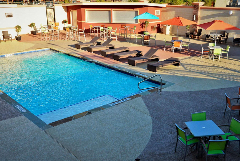 Others 5, Lux Hotel & Spa, Arlington